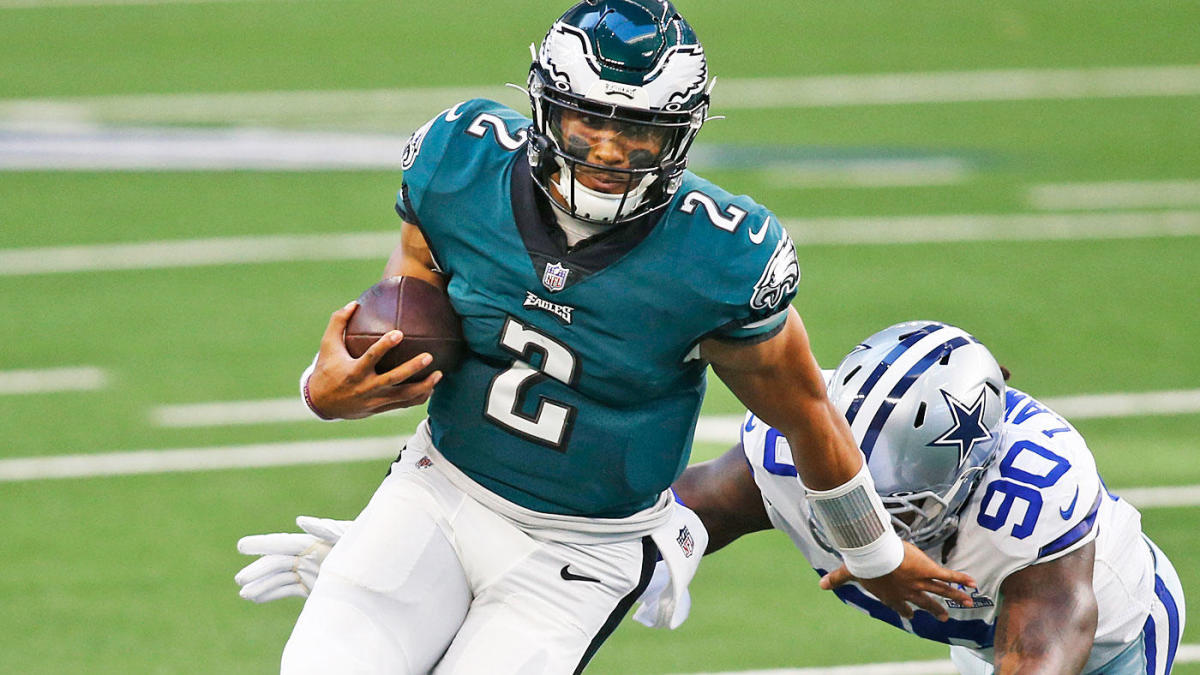 Jalen Hurts helps Eagles beat Saints 24-21